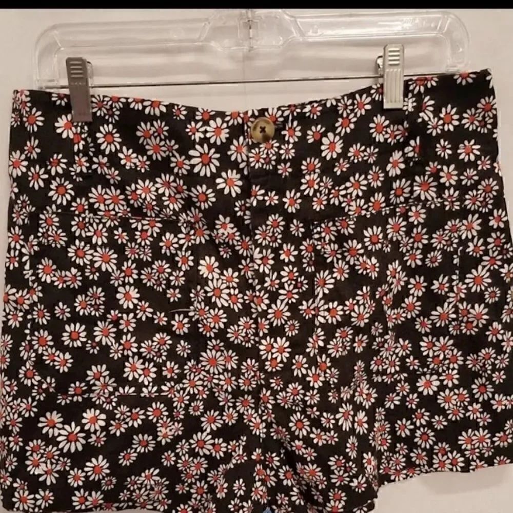 Maeve Collette floral shorts NWT